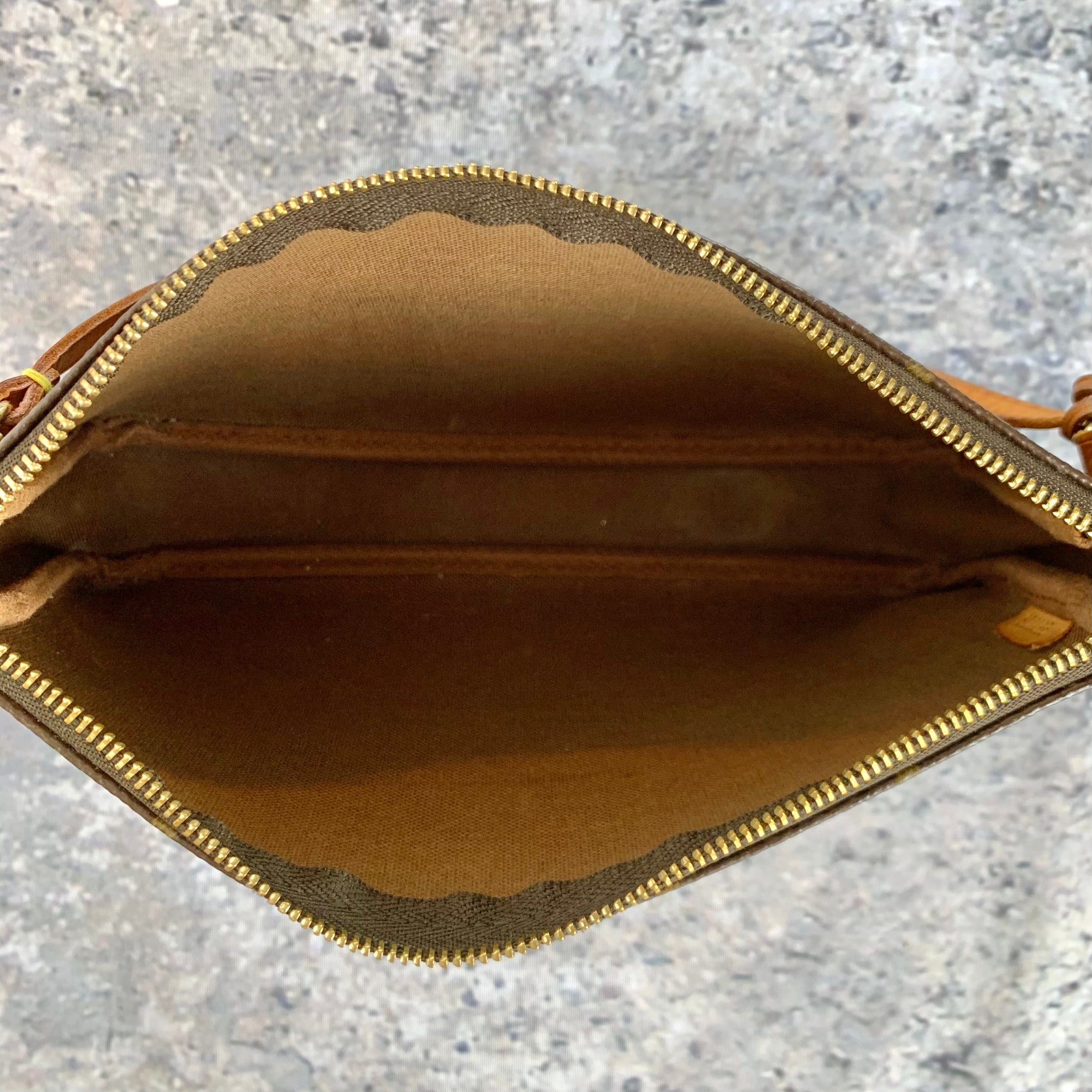 Louis Vuitton 2017 Monogram Kabuki Bandoulière Strap - Brown Bag  Accessories, Accessories - LOU193020